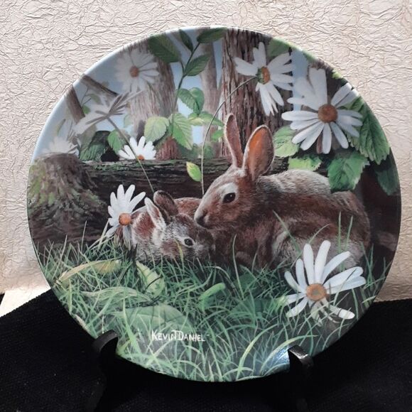 "The Rabbit" by Kevin Daniel Edwin M. Knowles china - Picture 1 of 4